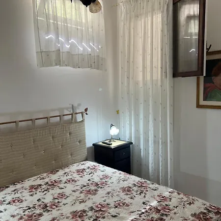 Apartment Vico Santo Oronzo *