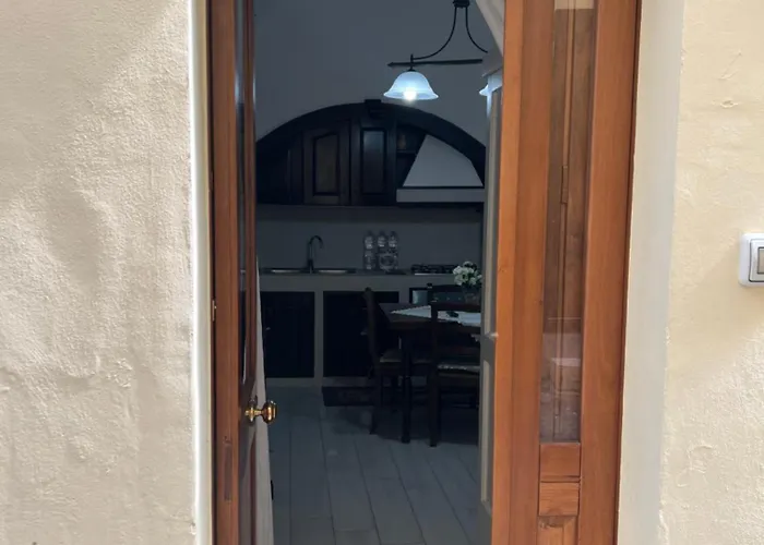 Vico Santo Oronzo Appartamento *